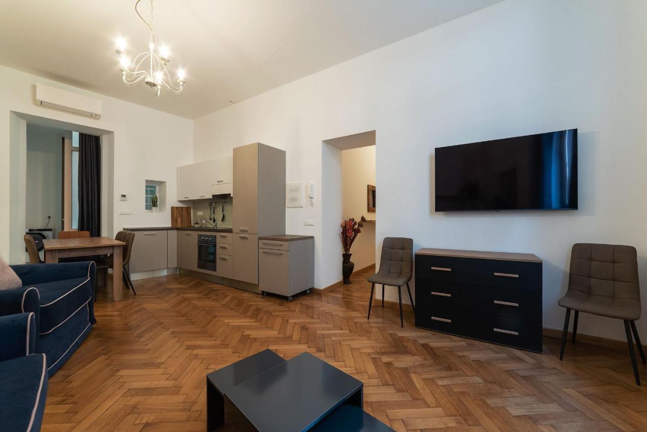 Cs Termini Nazionale Apartments Rom Exteriör bild